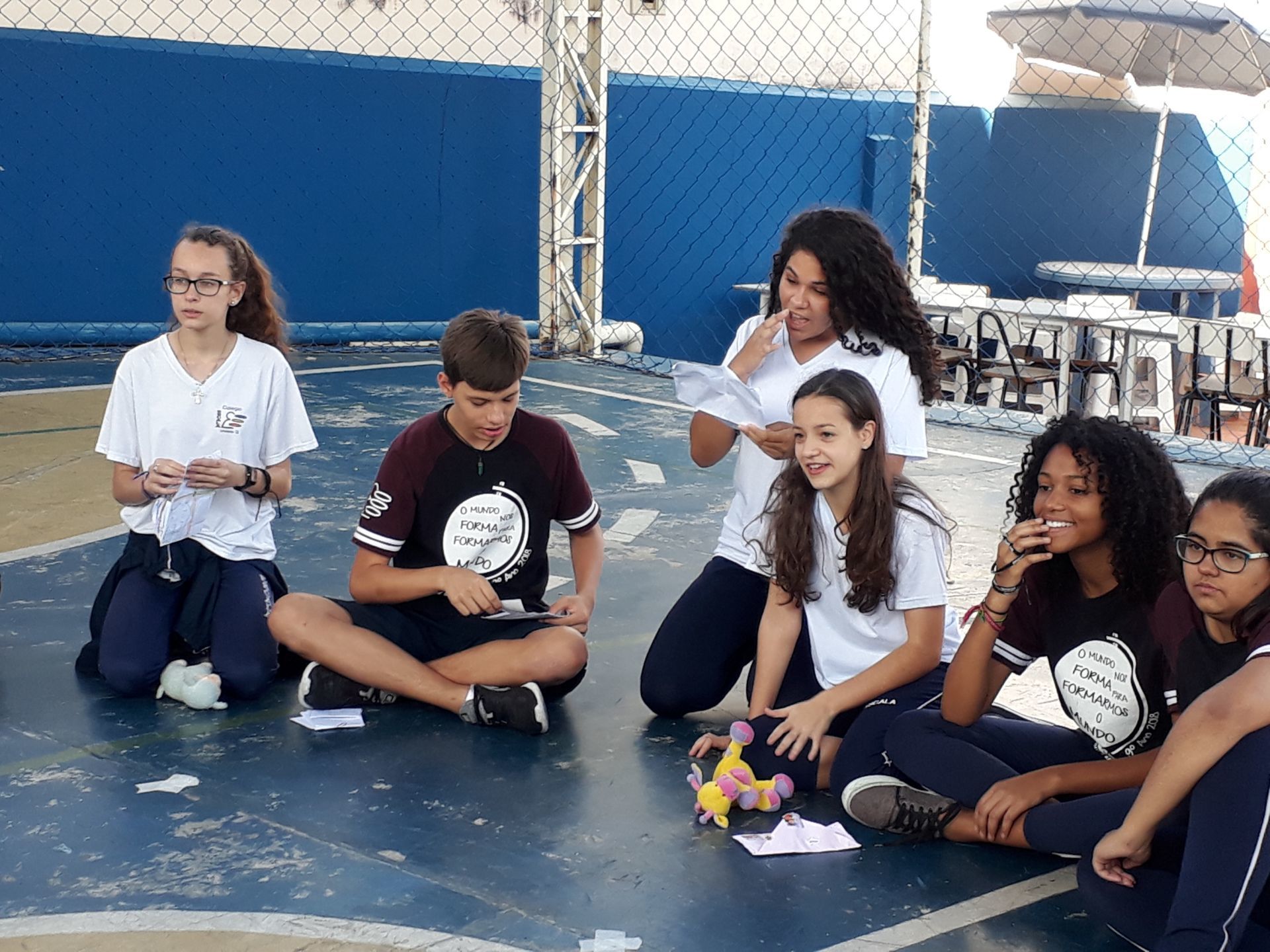 Foto Alunos vivenciam rito de passagem para uma próxima fase escolar Foto Alunos vivenciam rito de passagem para uma próxima fase escolar - Imagem 24