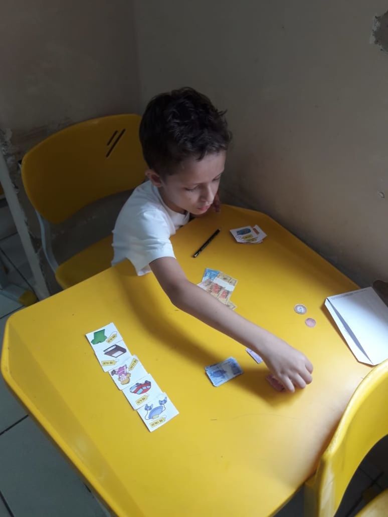 Foto Matemática no ESCALA tem gincana, feira e aprendizado Foto Matemática no ESCALA tem gincana, feira e aprendizado - Imagem 7