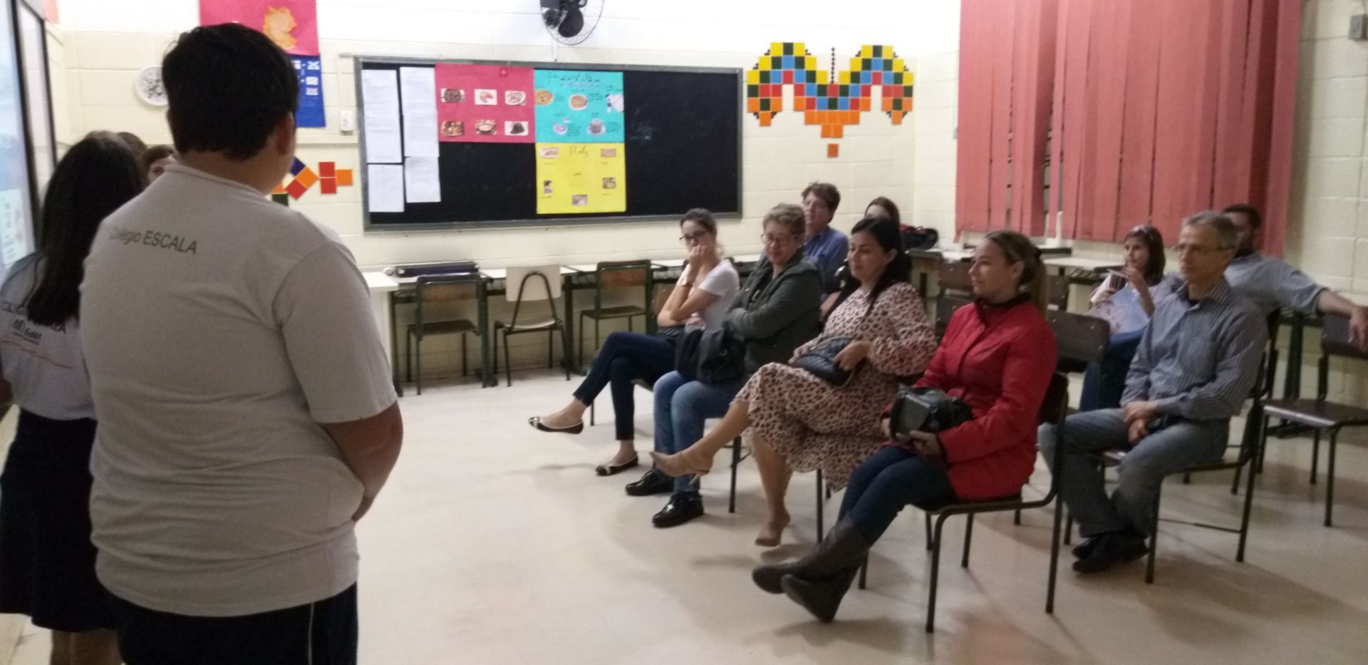 Foto Seminário: Você abre sua casa para estranhos? Foto Seminário: Você abre sua casa para estranhos? - Imagem 15