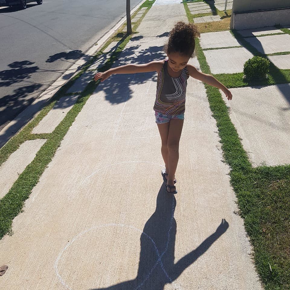 Foto voltam Foto voltam - Imagem 3